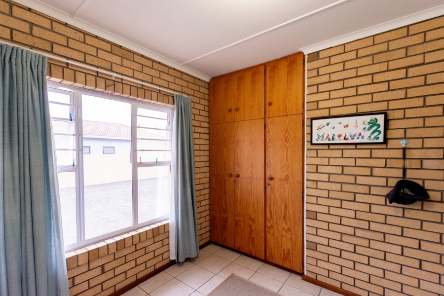4 Bedroom Property for Sale in Port Owen Western Cape